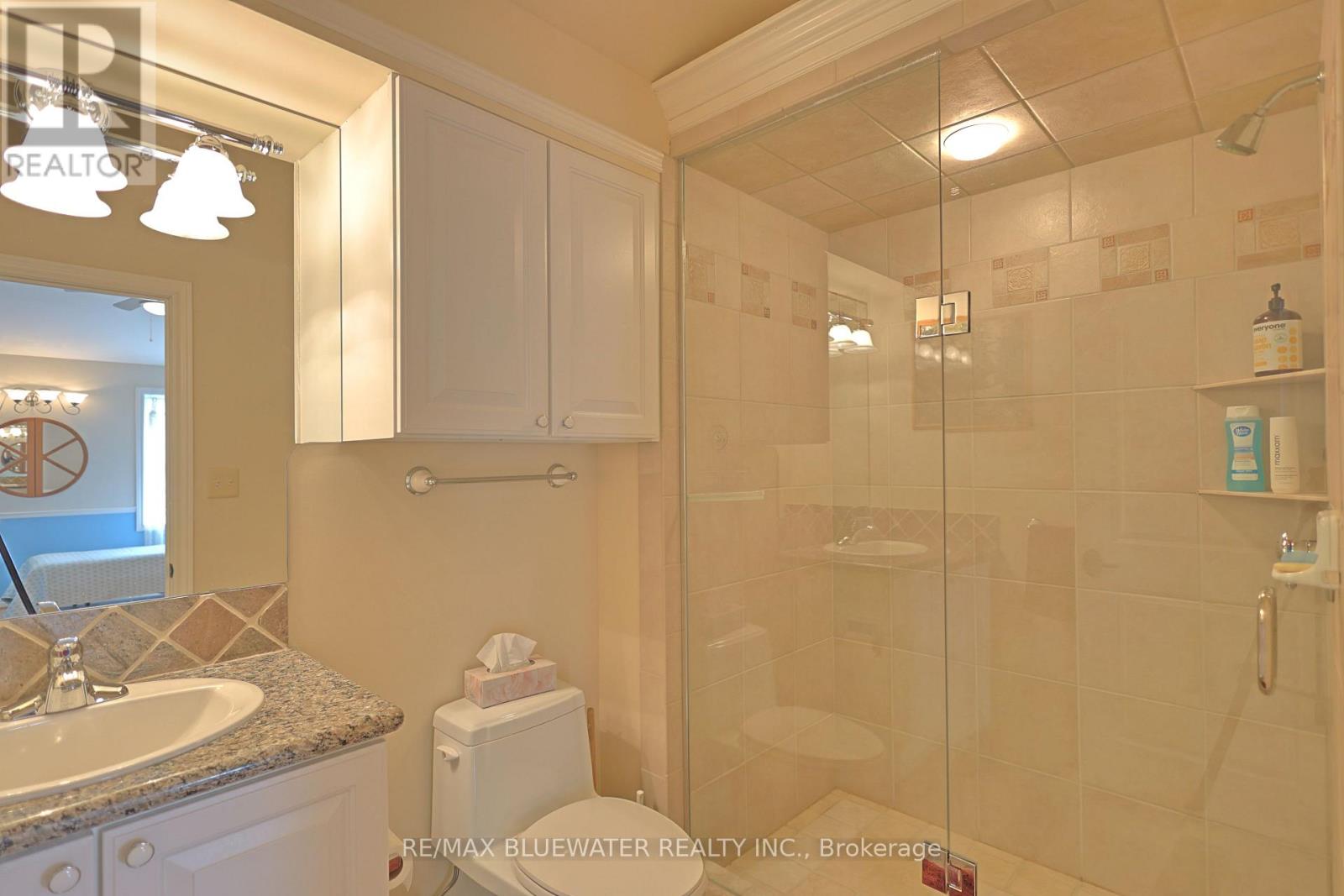 5 Phillip Street, South Huron, Ontario  N0M 1T0 - Photo 27 - X13005432