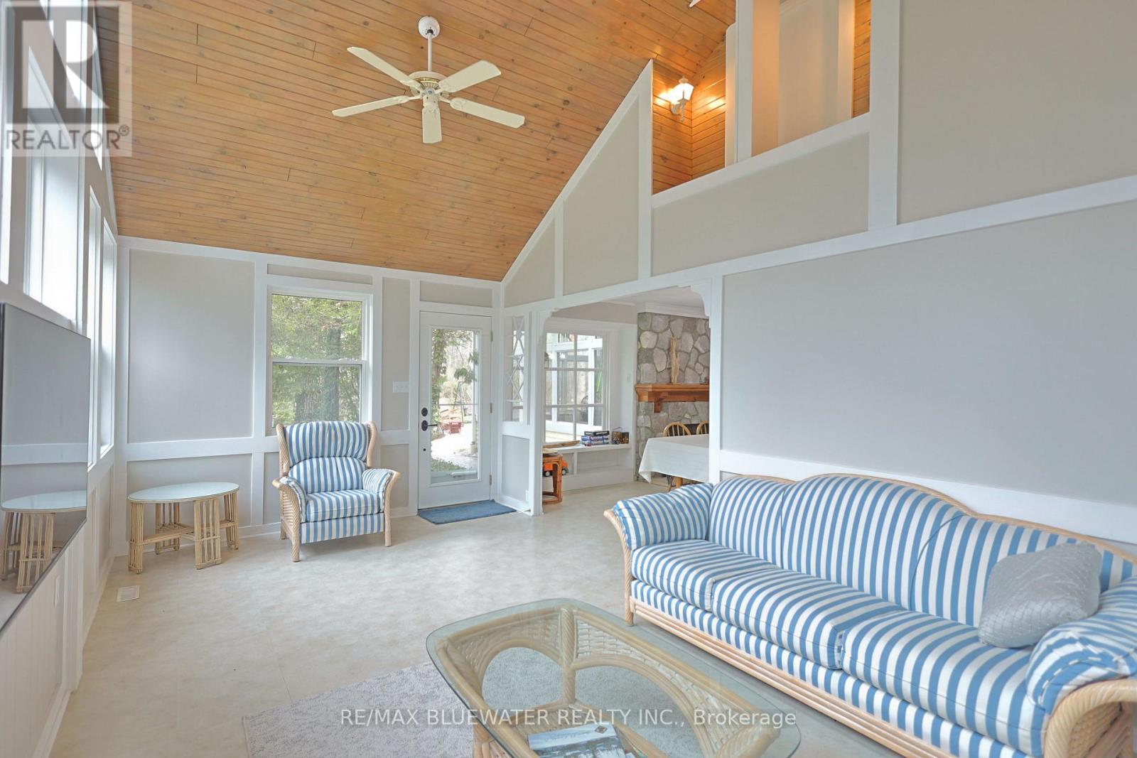 5 Phillip Street, South Huron, Ontario  N0M 1T0 - Photo 36 - X13005432