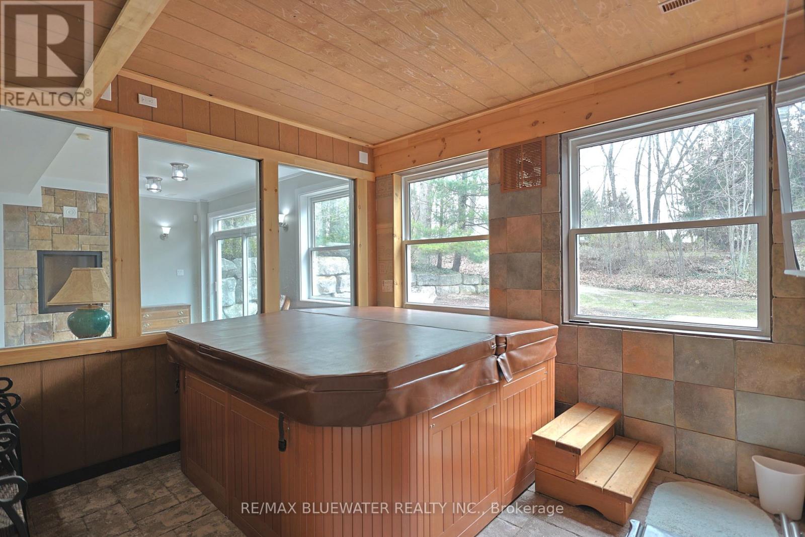 5 Phillip Street, South Huron, Ontario  N0M 1T0 - Photo 42 - X13005432