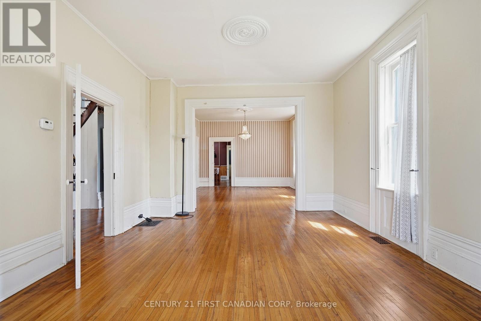 227 Monroe Street, West Elgin, Ontario  N0L 2C0 - Photo 9 - X13005564