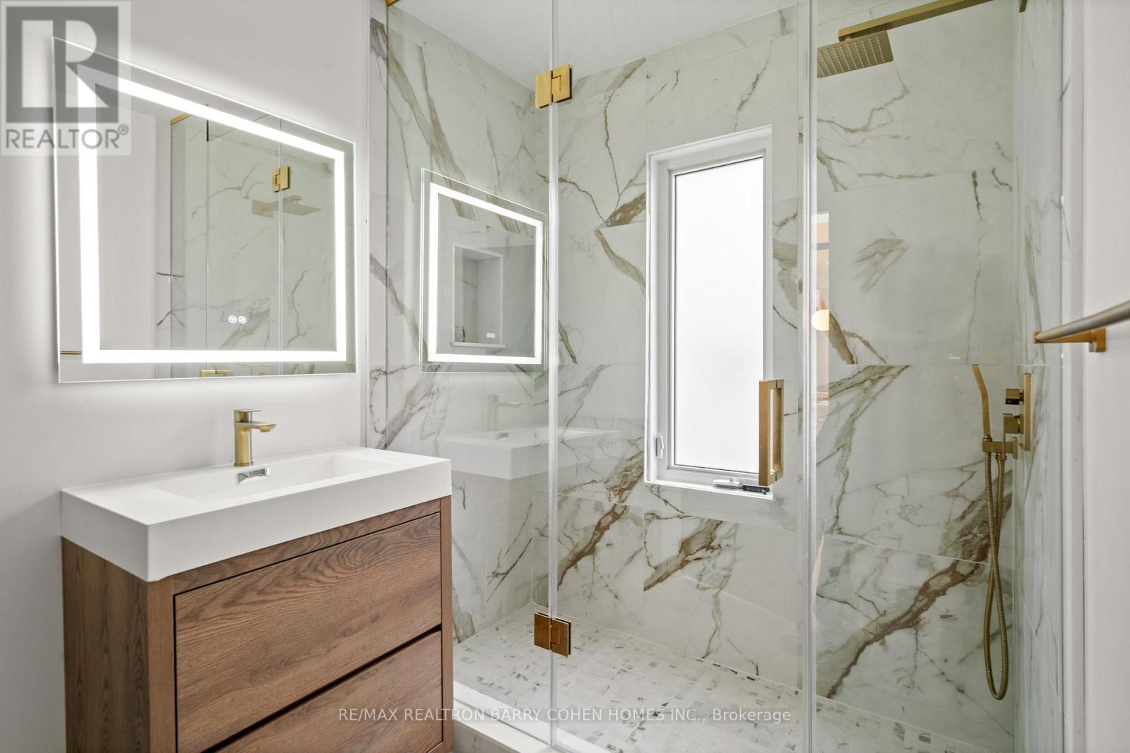 231 Macpherson Avenue, Toronto, Ontario  M4V 1A1 - Photo 33 - C13005542