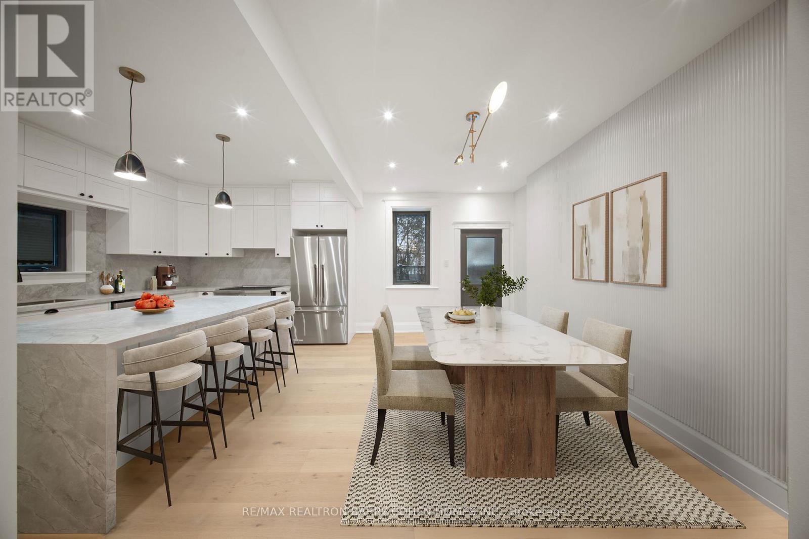 231 Macpherson Avenue, Toronto, Ontario  M4V 1A1 - Photo 9 - C13005542