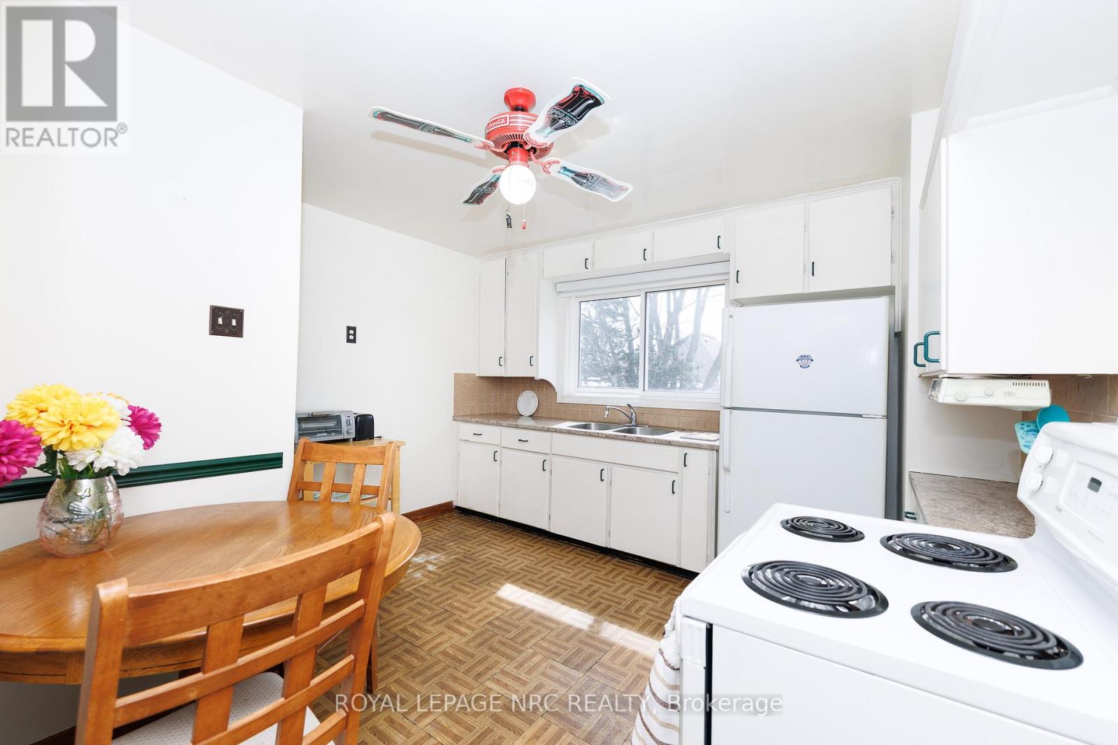 6408 Monroe Street, Niagara Falls, Ontario  L2G 2G8 - Photo 7 - X12937568