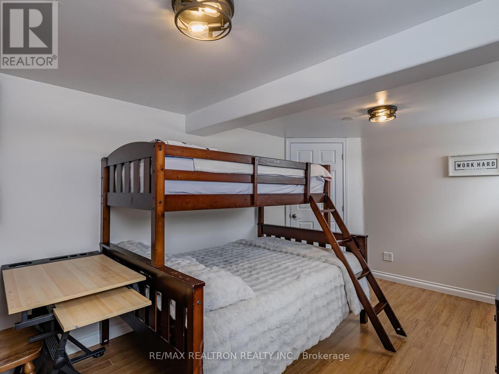 757 Kings Wharf Road, Kawartha Lakes, Ontario  K0M 1A0 - Photo 28 - X12843360