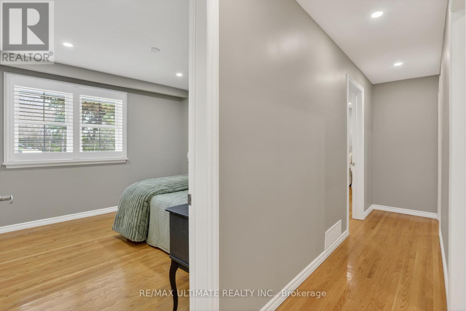 70 Rosemount Drive, Toronto, Ontario  M1K 2X3 - Photo 25 - E13005500