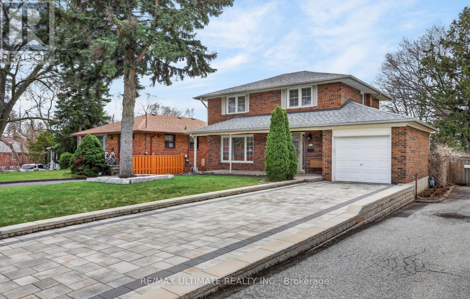 70 Rosemount Drive, Toronto, Ontario  M1K 2X3 - Photo 3 - E13005500