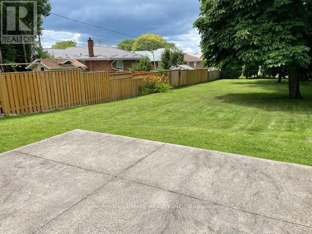 70 Rosemount Drive, Toronto, Ontario  M1K 2X3 - Photo 47 - E13005500