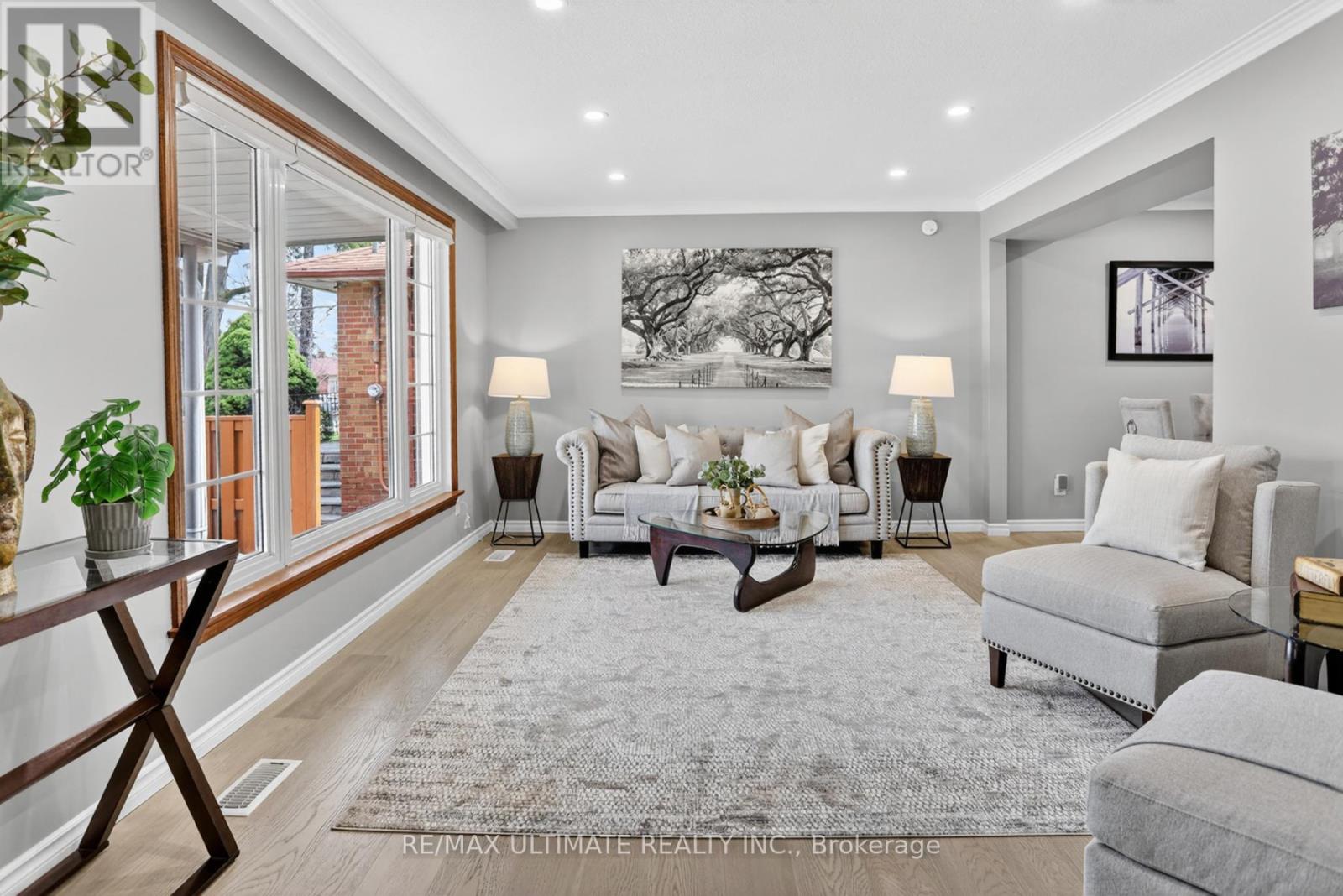 70 Rosemount Drive, Toronto, Ontario  M1K 2X3 - Photo 9 - E13005500