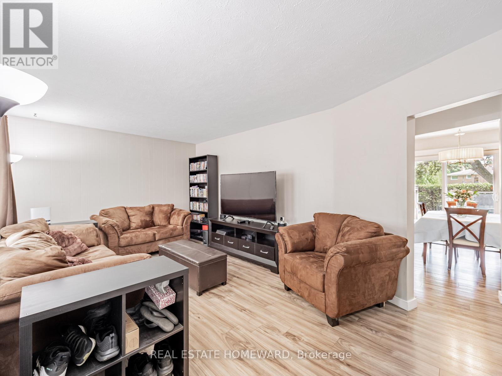 793 Eastglen Drive, Oshawa, Ontario  L1G 1H3 - Photo 4 - E13005532