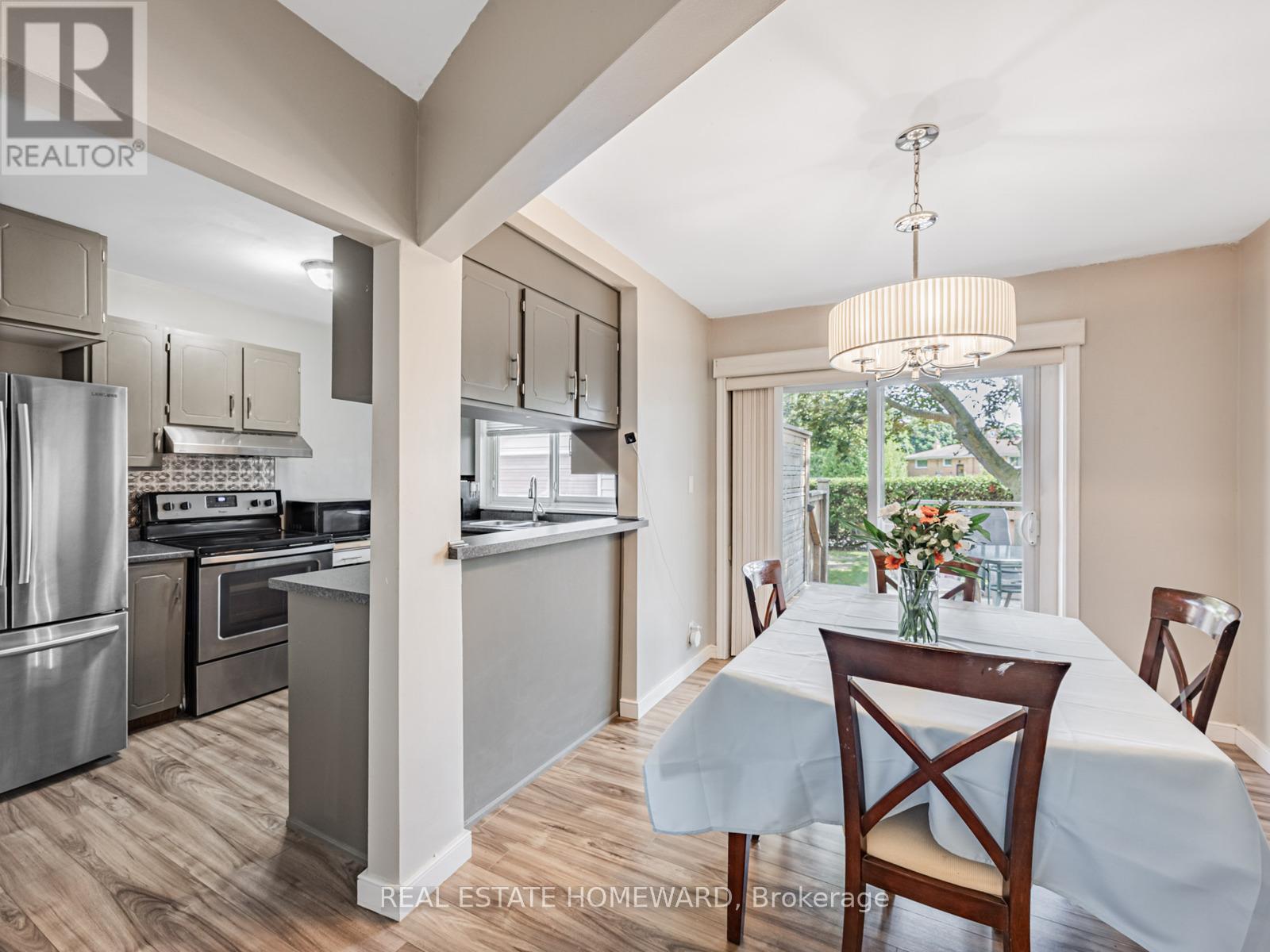 793 Eastglen Drive, Oshawa, Ontario  L1G 1H3 - Photo 6 - E13005532