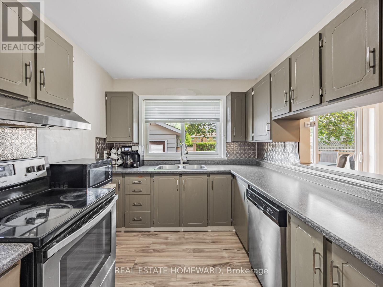 793 Eastglen Drive, Oshawa, Ontario  L1G 1H3 - Photo 9 - E13005532