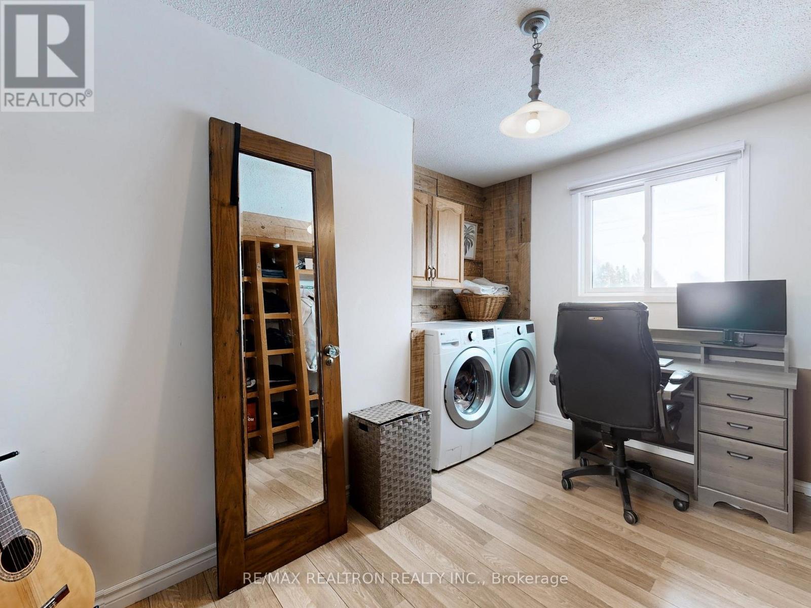 757 Kings Wharf Road, Kawartha Lakes, Ontario  K0M 1A0 - Photo 19 - X12843360