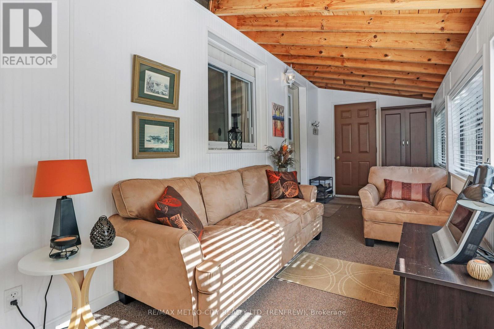 79 Flying Club Road, Greater Madawaska, Ontario  K0J 2R0 - Photo 11 - X13005426