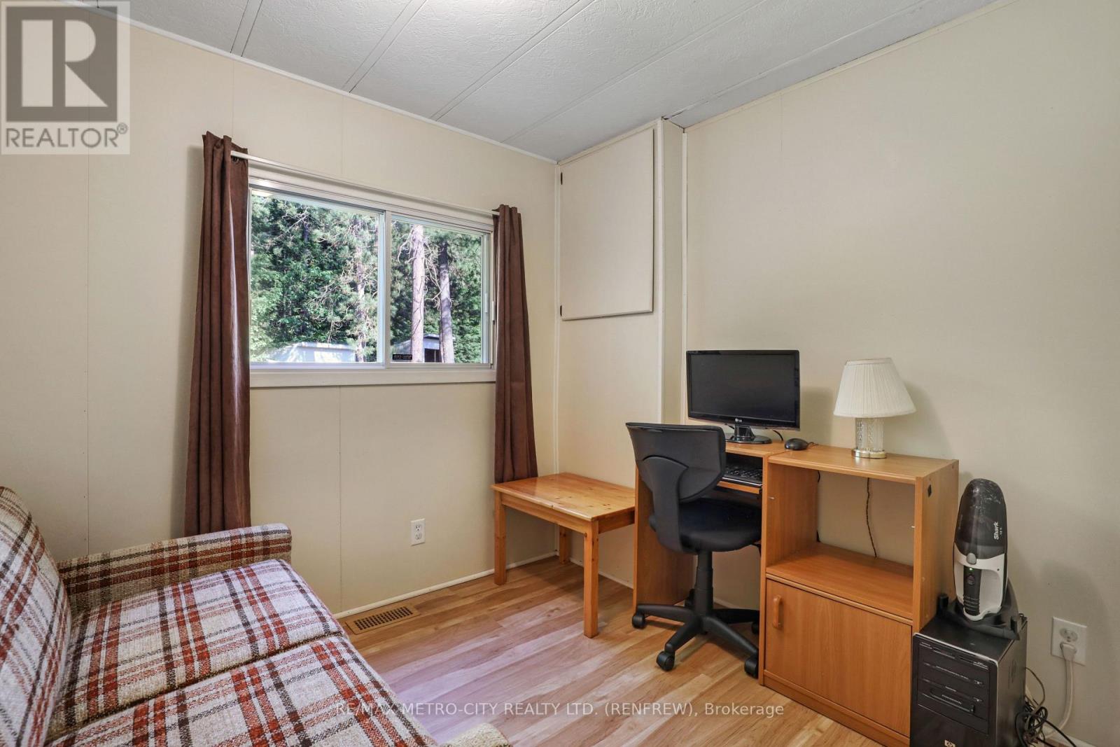 79 Flying Club Road, Greater Madawaska, Ontario  K0J 2R0 - Photo 22 - X13005426