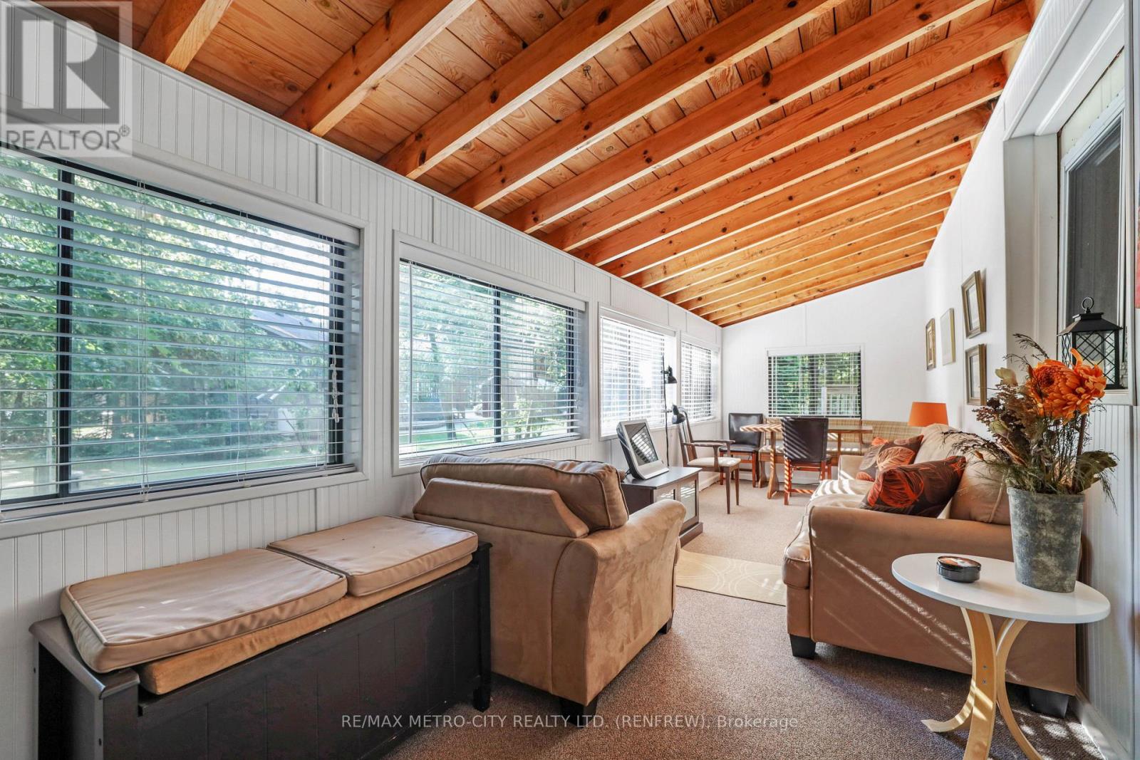 79 Flying Club Road, Greater Madawaska, Ontario  K0J 2R0 - Photo 9 - X13005426