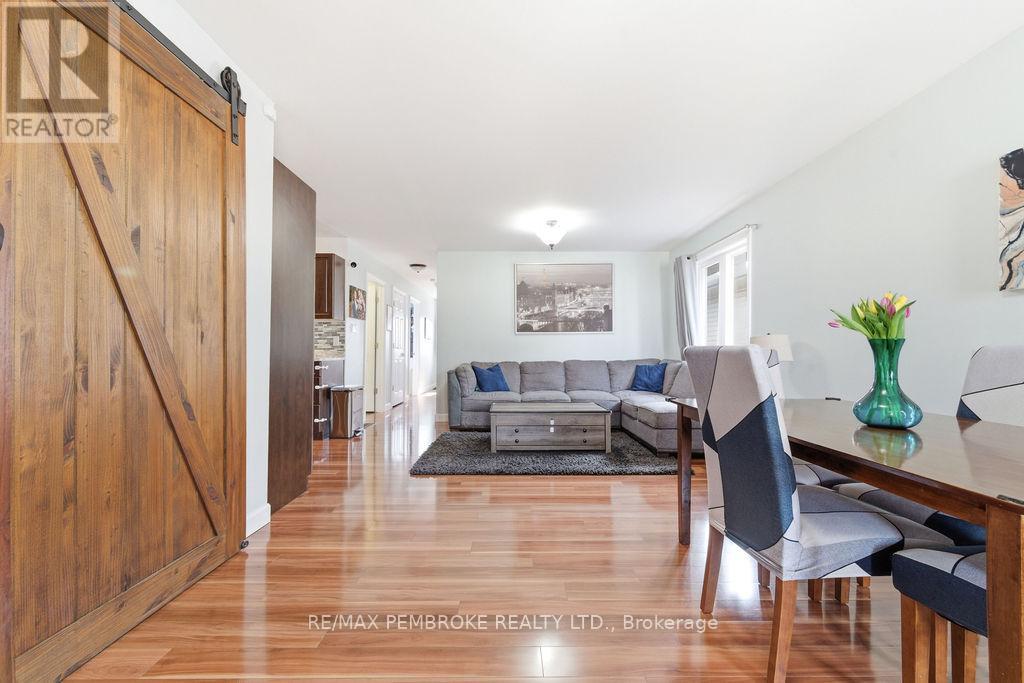 292 Mckenzie Street, Pembroke, Ontario  K8A 3V7 - Photo 6 - X13005610