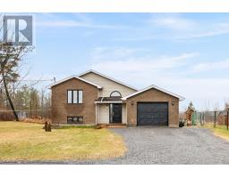 1877 RUSSETT DRIVE, McNab/Braeside, Ontario