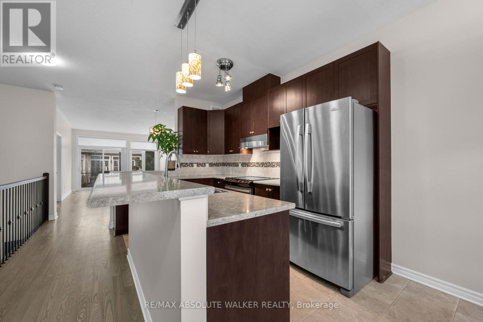 261 Bulrush Crescent, Ottawa, Ontario  K1T 0E5 - Photo 7 - X13005512