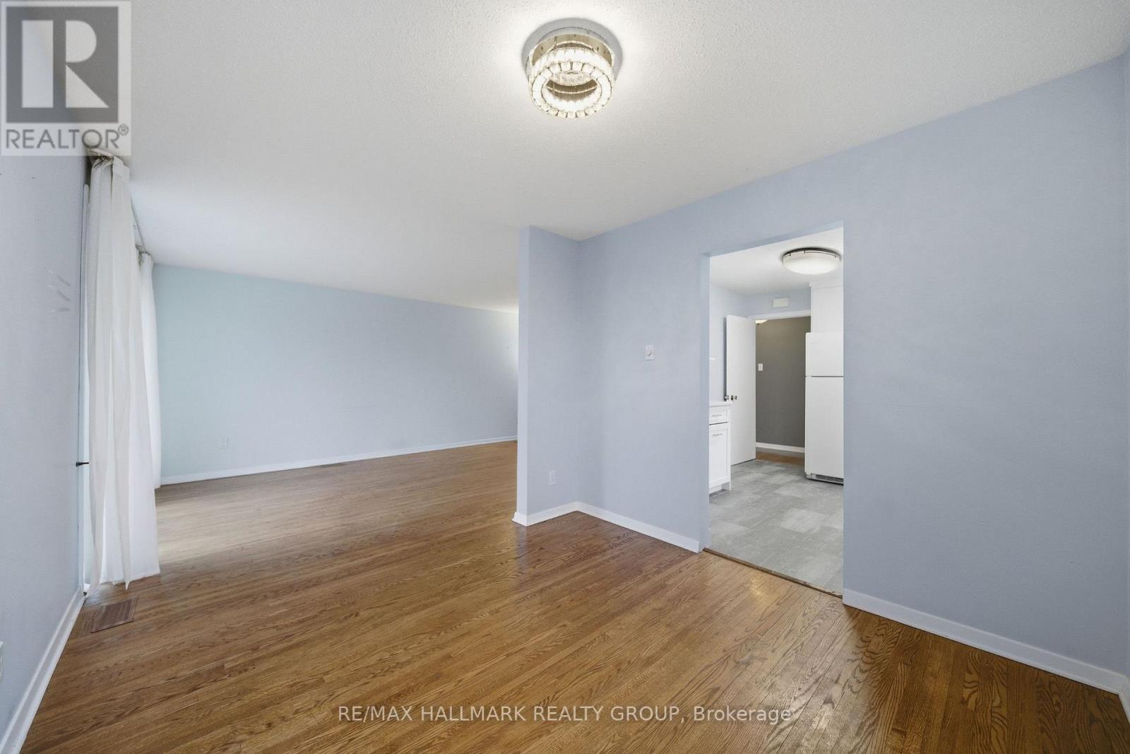 69 Woodmount Crescent, Ottawa, Ontario  K2E 5P9 - Photo 11 - X13005612