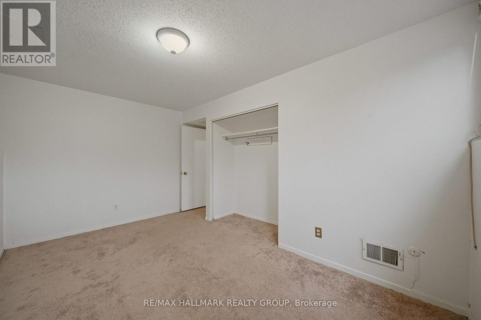 69 Woodmount Crescent, Ottawa, Ontario  K2E 5P9 - Photo 24 - X13005612