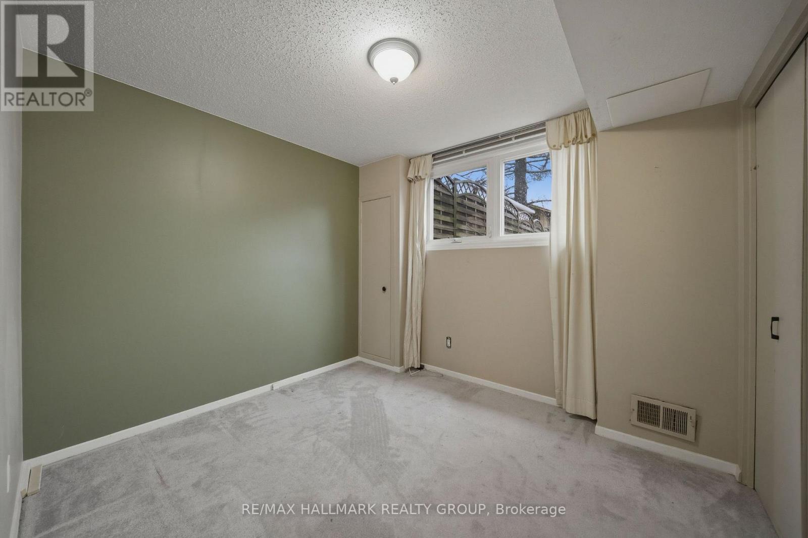 69 Woodmount Crescent, Ottawa, Ontario  K2E 5P9 - Photo 26 - X13005612