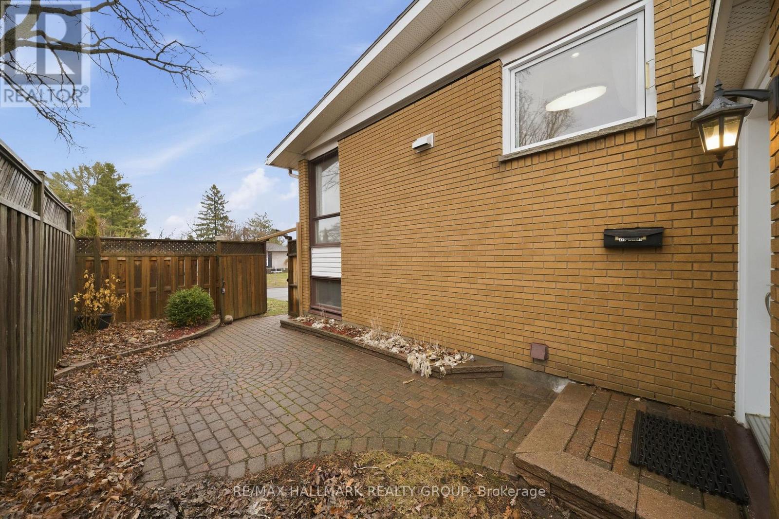 69 Woodmount Crescent, Ottawa, Ontario  K2E 5P9 - Photo 35 - X13005612