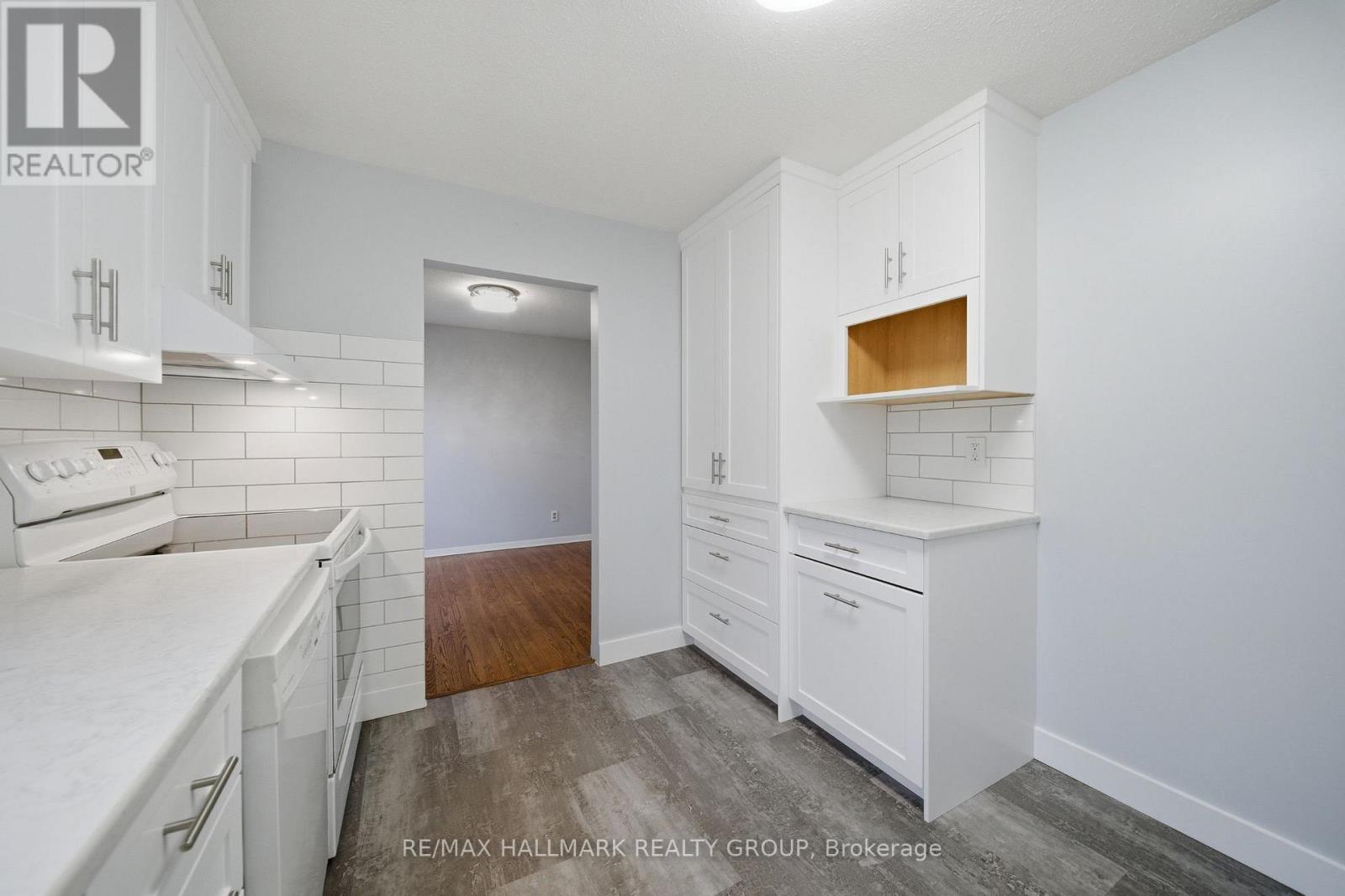 69 Woodmount Crescent, Ottawa, Ontario  K2E 5P9 - Photo 5 - X13005612