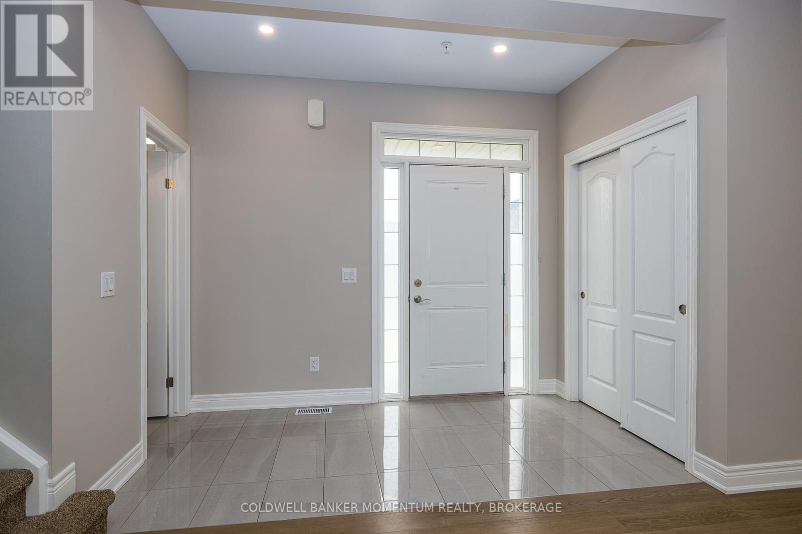 4 - 18 Corbin Street, St. Catharines, Ontario L2P 0E8 - Photo 6 - X13005592