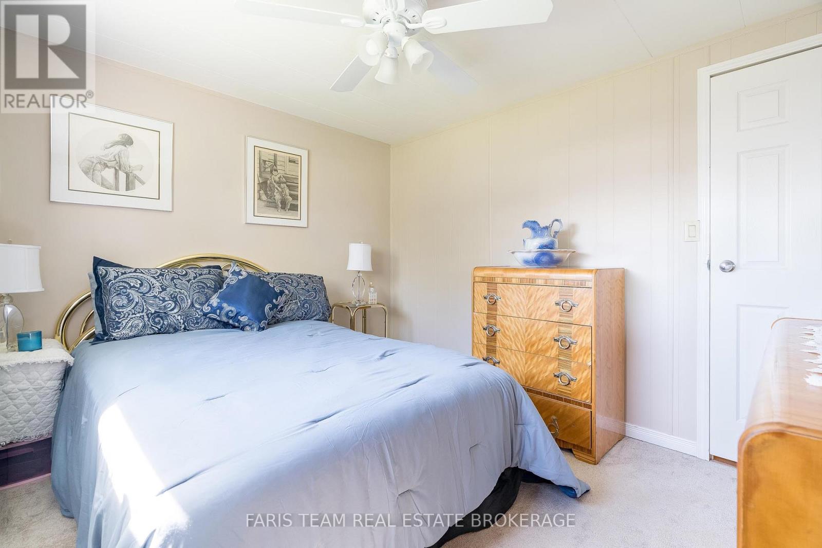 21 Hawthorne Drive, Innisfil, Ontario  L9S 1P7 - Photo 17 - N13005520