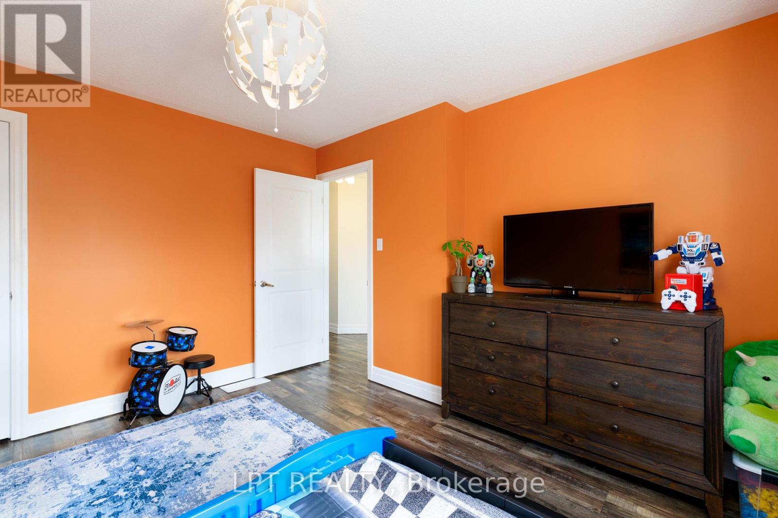 16 Bardawill Avenue, Georgina, Ontario  L4P 0E7 - Photo 23 - N13005558