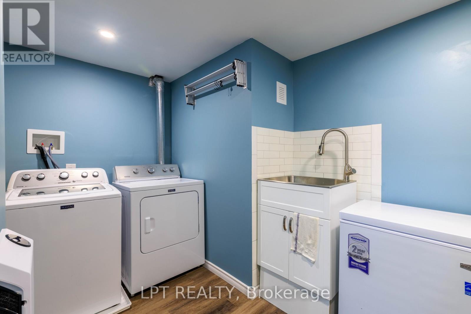 16 Bardawill Avenue, Georgina, Ontario  L4P 0E7 - Photo 33 - N13005558