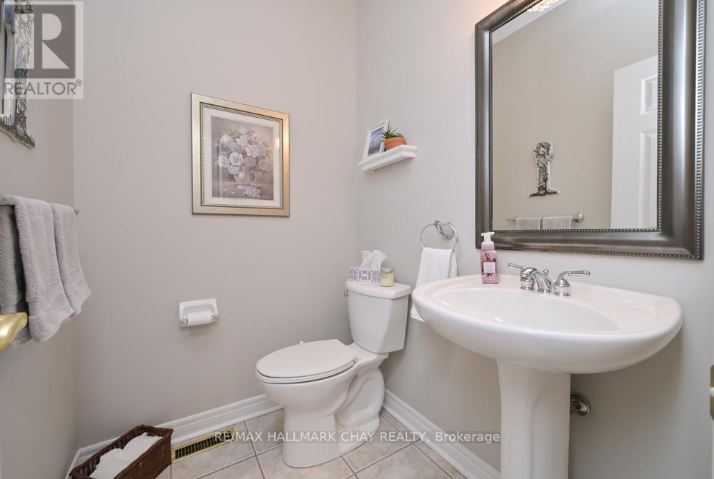 50 Via Amici, New Tecumseth, Ontario  L9R 2C4 - Photo 16 - N13005570