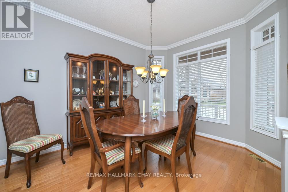 50 Via Amici, New Tecumseth, Ontario  L9R 2C4 - Photo 4 - N13005570