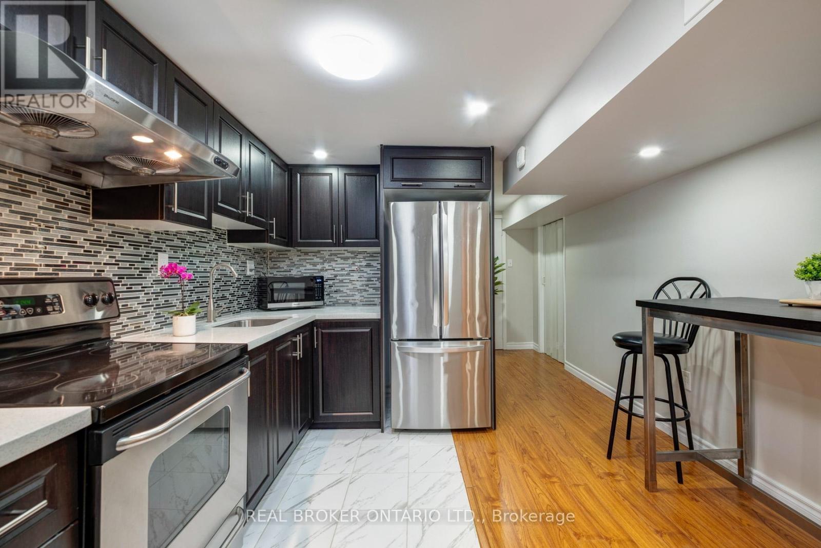 Bsmt - 25 Charnwood Place, Markham, Ontario  L3T 5H2 - Photo 10 - N13005600