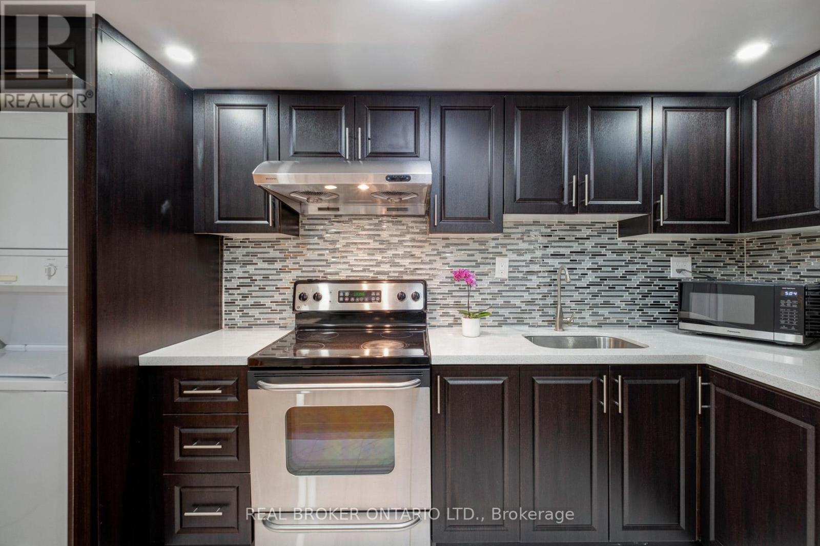 Bsmt - 25 Charnwood Place, Markham, Ontario  L3T 5H2 - Photo 11 - N13005600