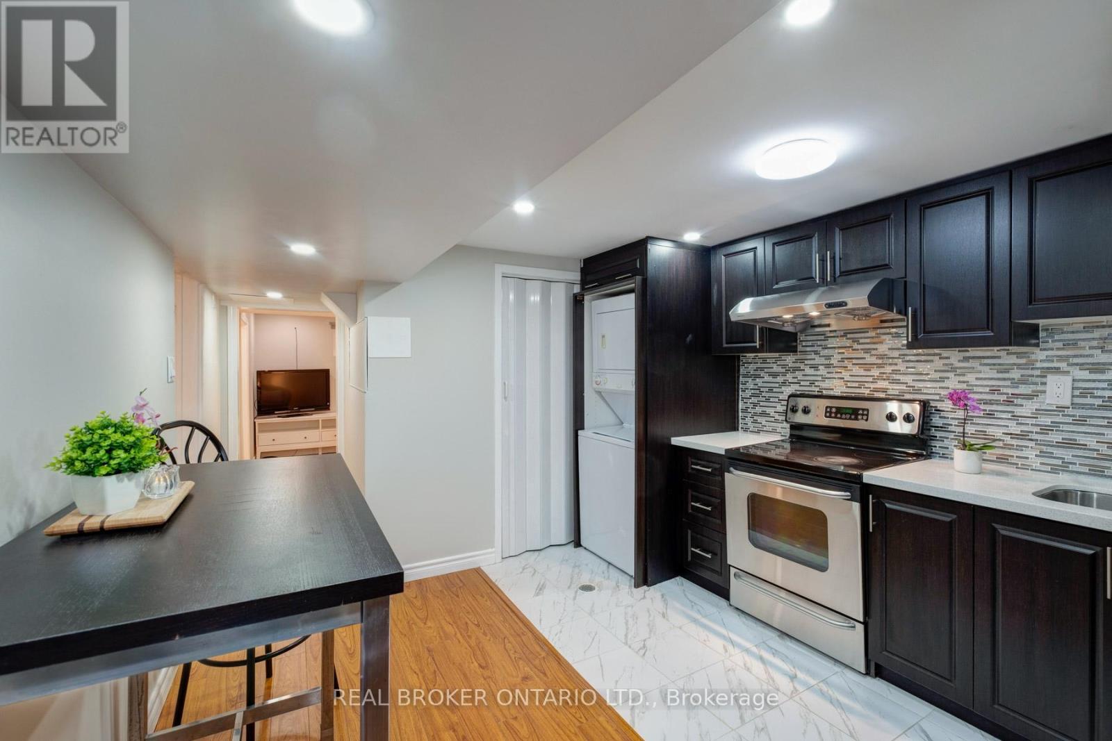 Bsmt - 25 Charnwood Place, Markham, Ontario  L3T 5H2 - Photo 13 - N13005600