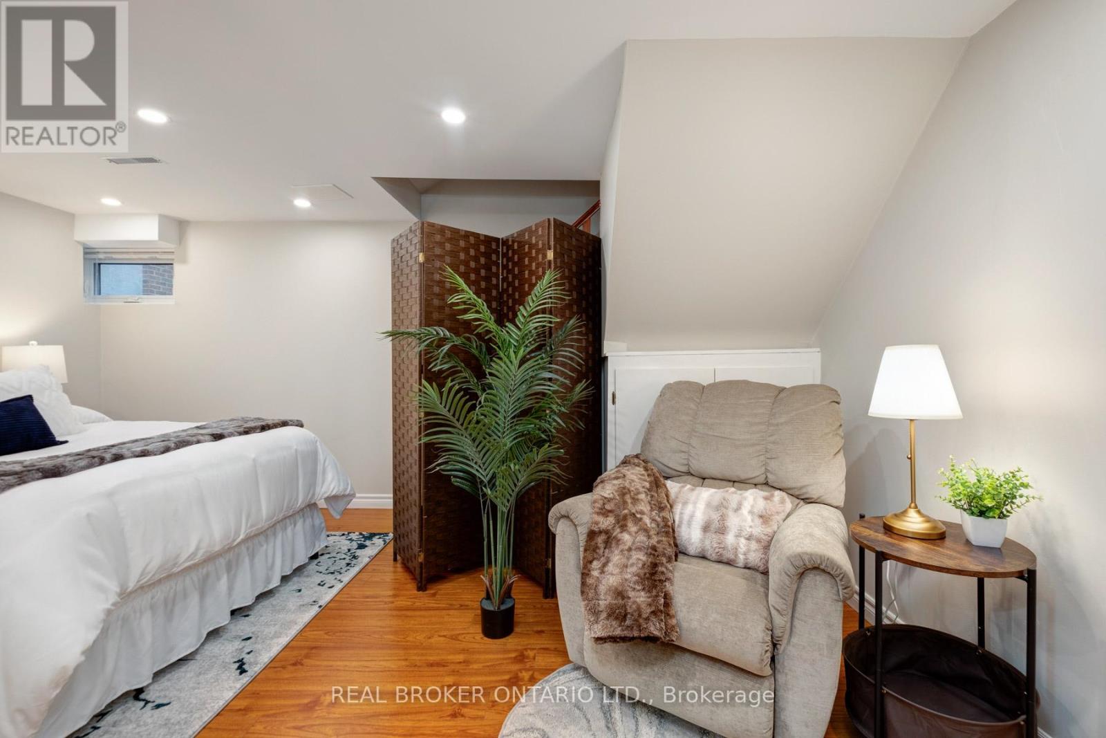 Bsmt - 25 Charnwood Place, Markham, Ontario  L3T 5H2 - Photo 17 - N13005600