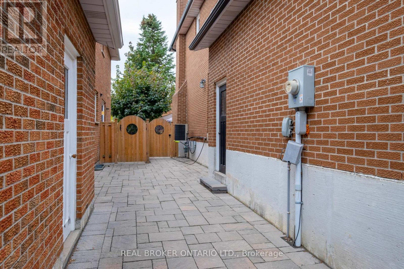 Bsmt - 25 Charnwood Place, Markham, Ontario  L3T 5H2 - Photo 21 - N13005600