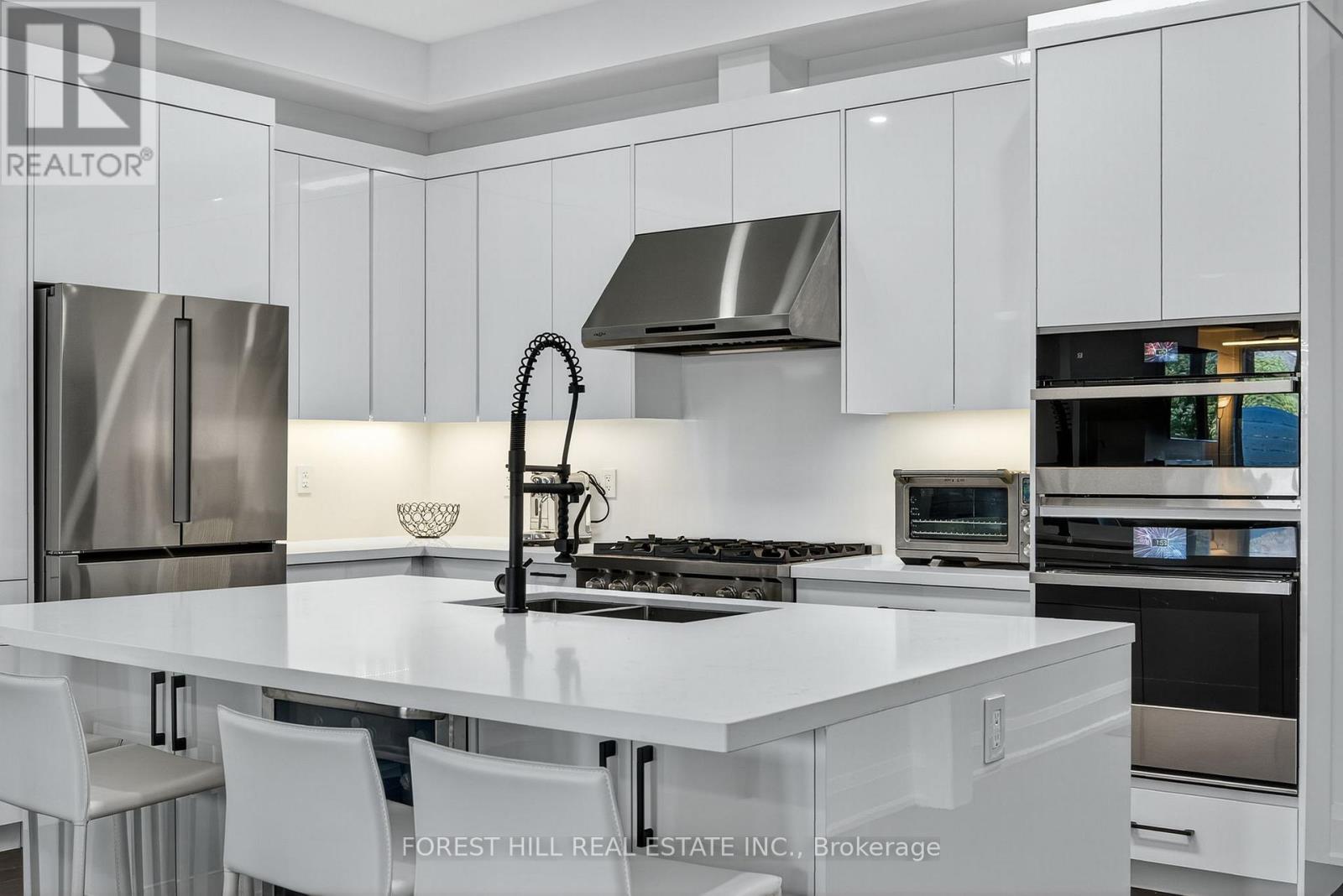 107 Hesperus Road, Vaughan, Ontario  L4J 0G9 - Photo 9 - N13005602