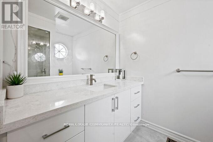 785 Quantra Crescent, Newmarket, Ontario  L3X 1M9 - Photo 34 - N13005622