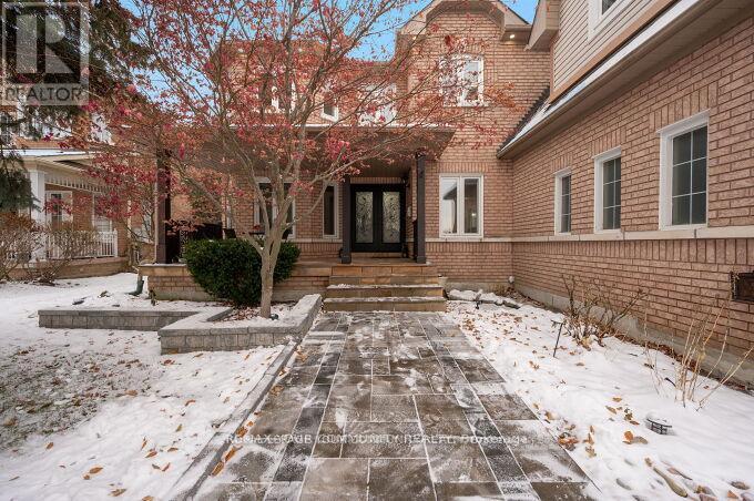 785 Quantra Crescent, Newmarket, Ontario  L3X 1M9 - Photo 4 - N13005622