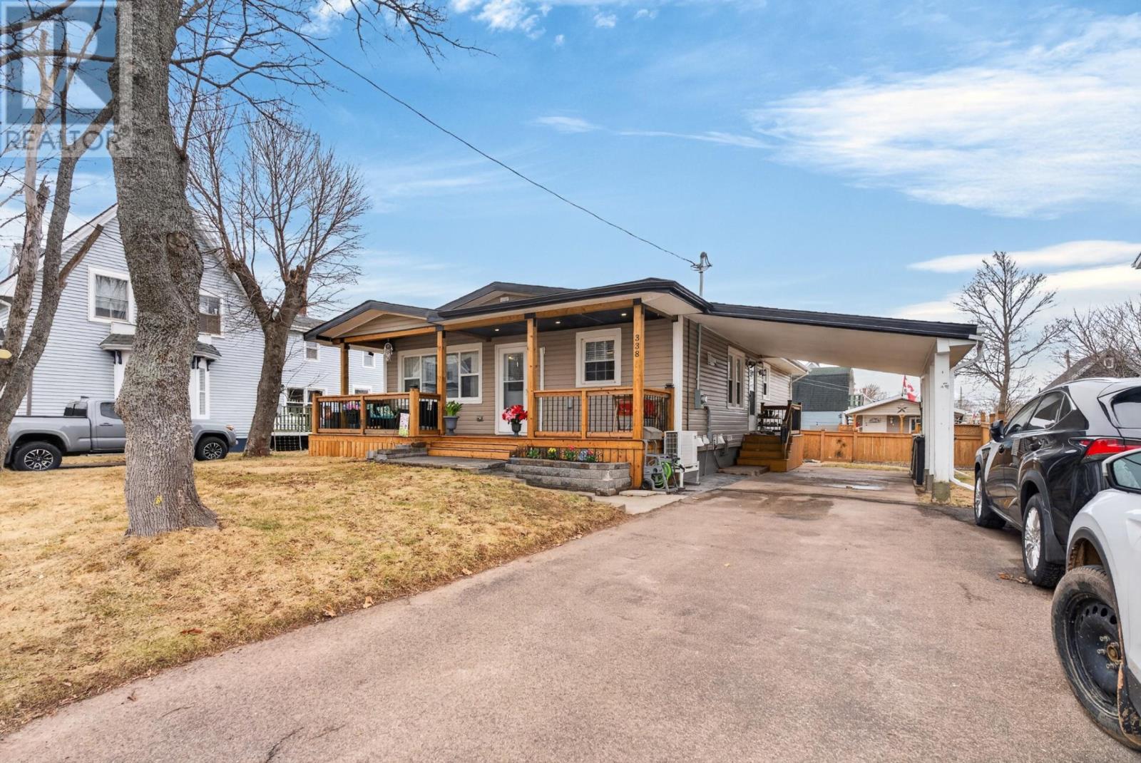 338 Myrtle Street, Summerside, Prince Edward Island  C1N 1X6 - Photo 3 - 202607595