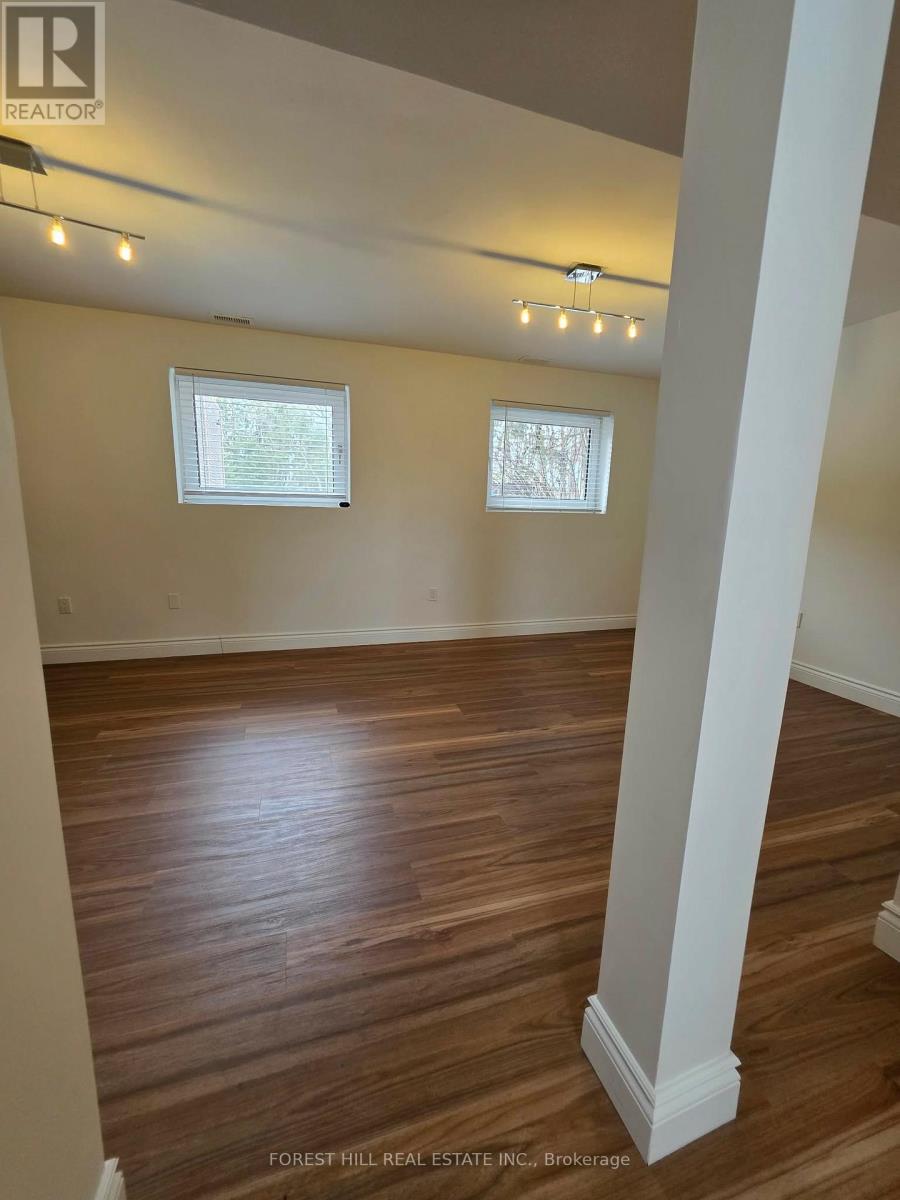 859 Lakeshore Road E, Oro-Medonte, Ontario  L0L 1T0 - Photo 18 - S12991816