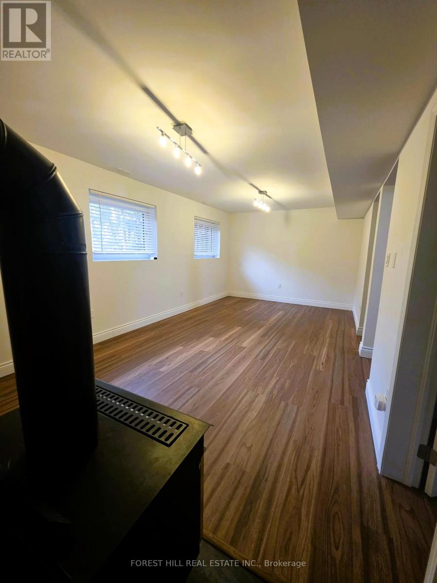 859 Lakeshore Road E, Oro-Medonte, Ontario  L0L 1T0 - Photo 21 - S12991816