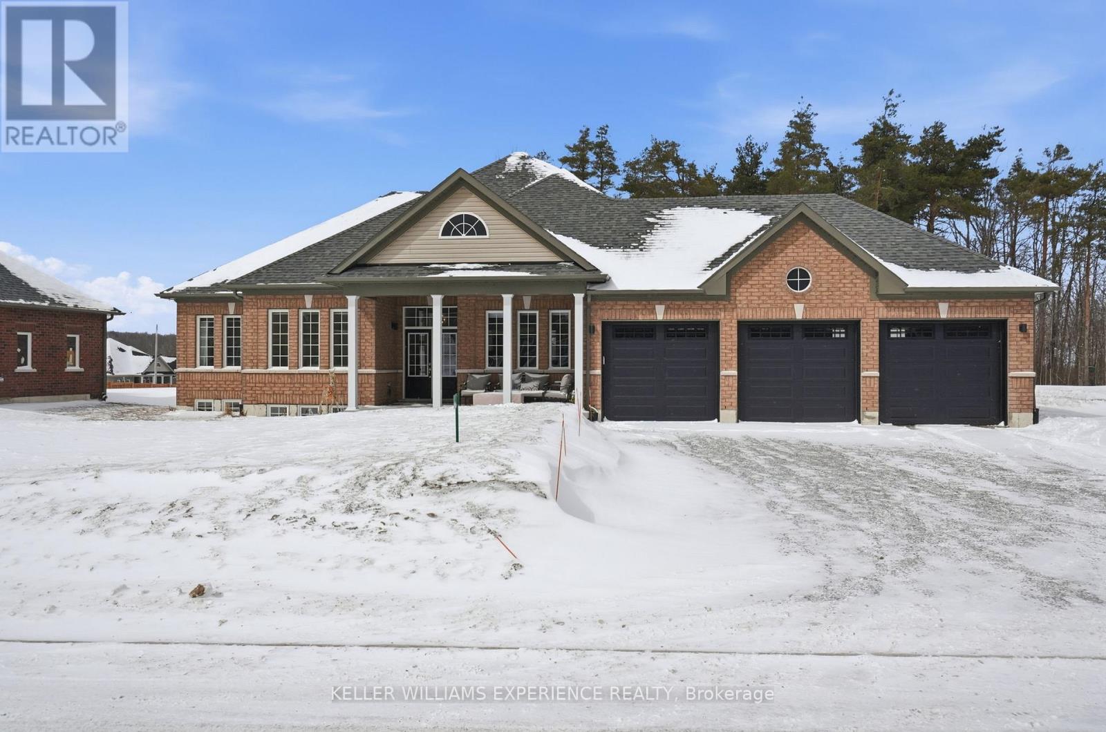 4 FOREST HEIGHTS COURT, Oro-Medonte, Ontario