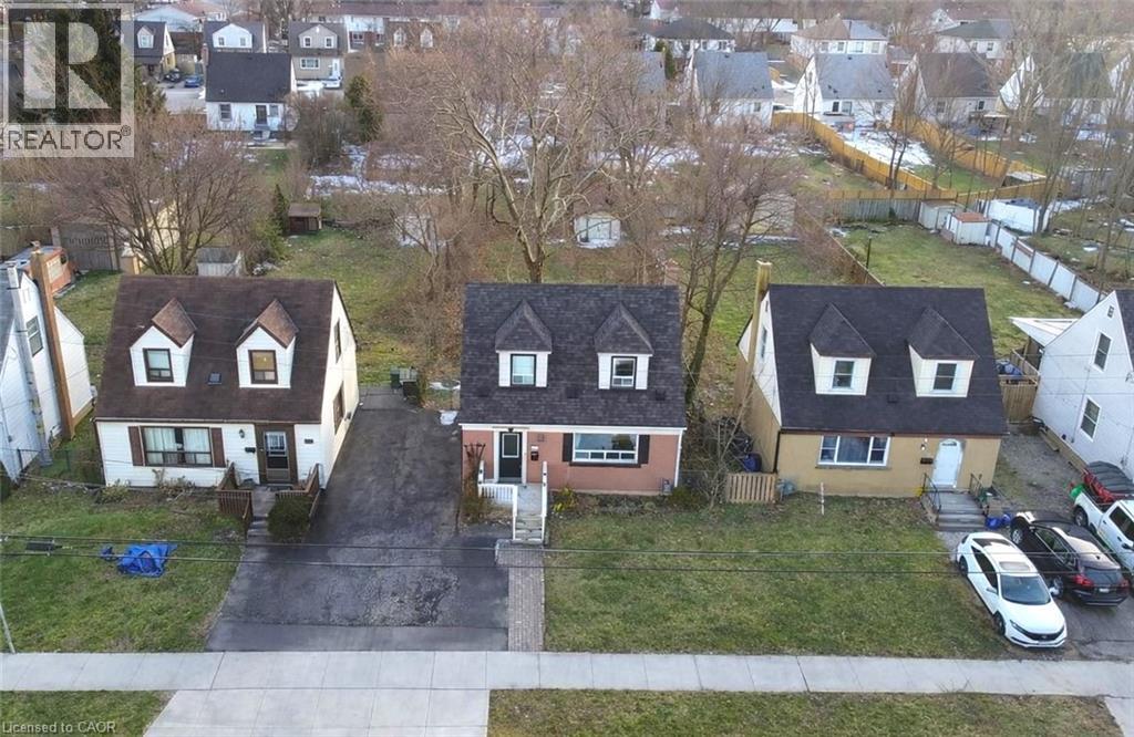 776 Britannia Avenue, Hamilton, Ontario  L8H 2B5 - Photo 2 - 40817287