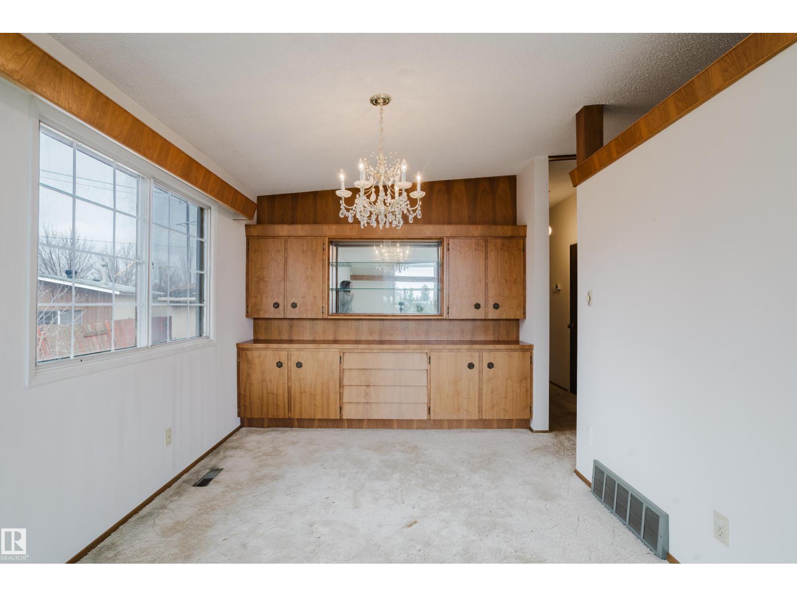 9536 151 Av Nw, Edmonton, Alberta  T5E 2R3 - Photo 14 - E4482529