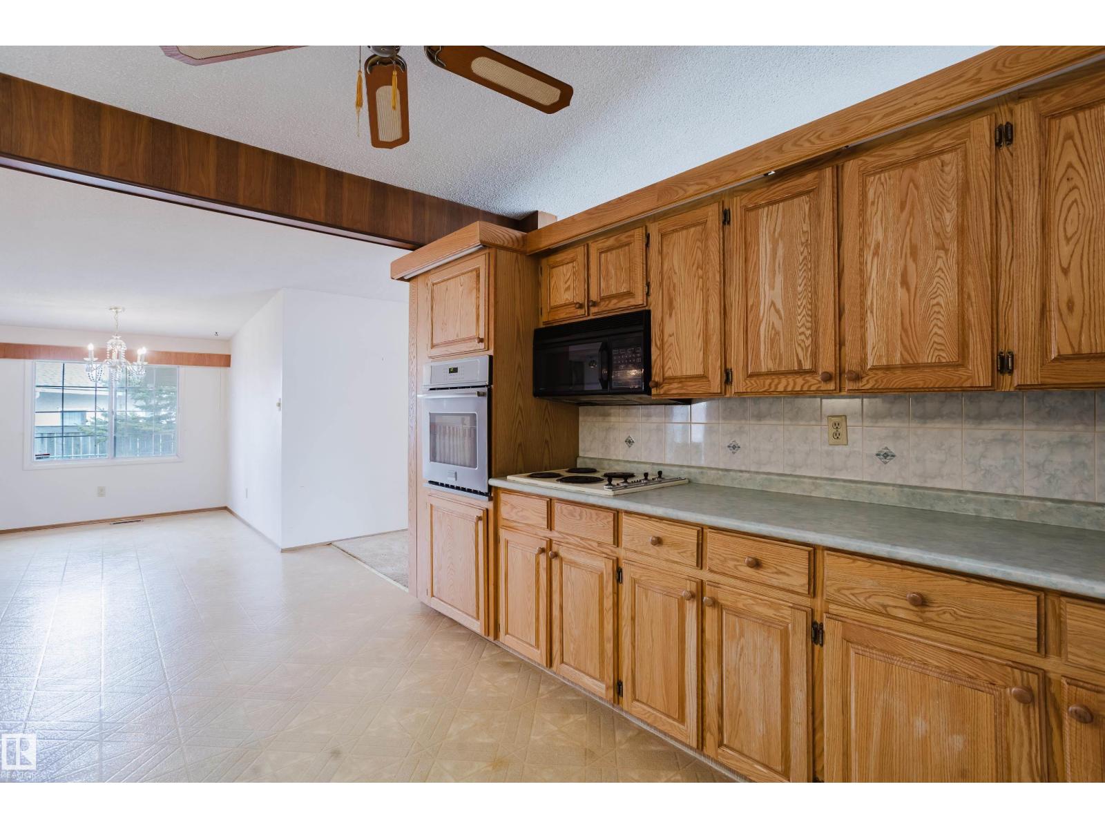 9536 151 Av Nw, Edmonton, Alberta  T5E 2R3 - Photo 17 - E4482529