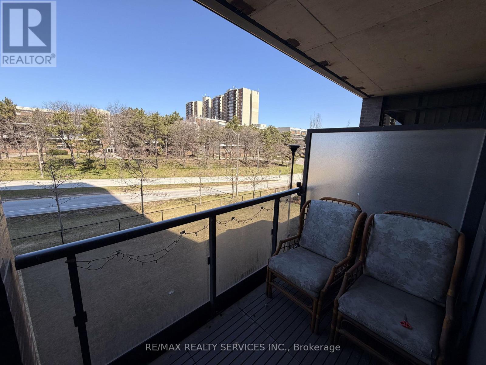 211 - 1 Valhalla Inn Road, Toronto, Ontario  M9B 1S9 - Photo 19 - W13005414