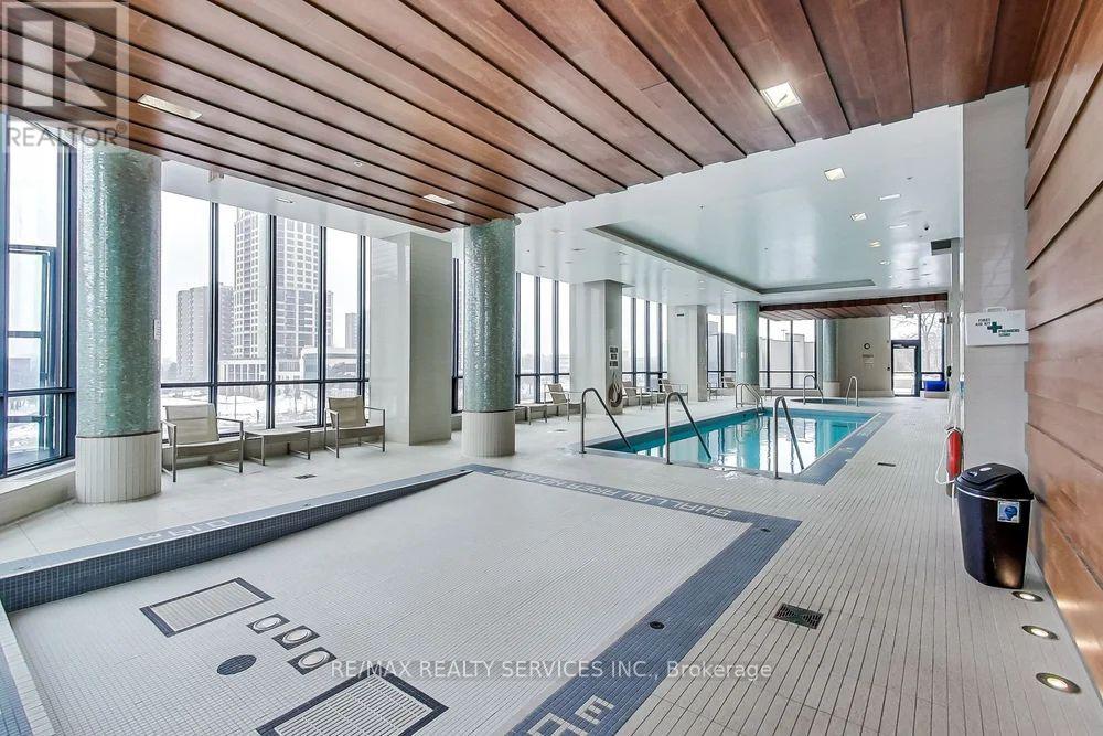 211 - 1 Valhalla Inn Road, Toronto, Ontario  M9B 1S9 - Photo 22 - W13005414